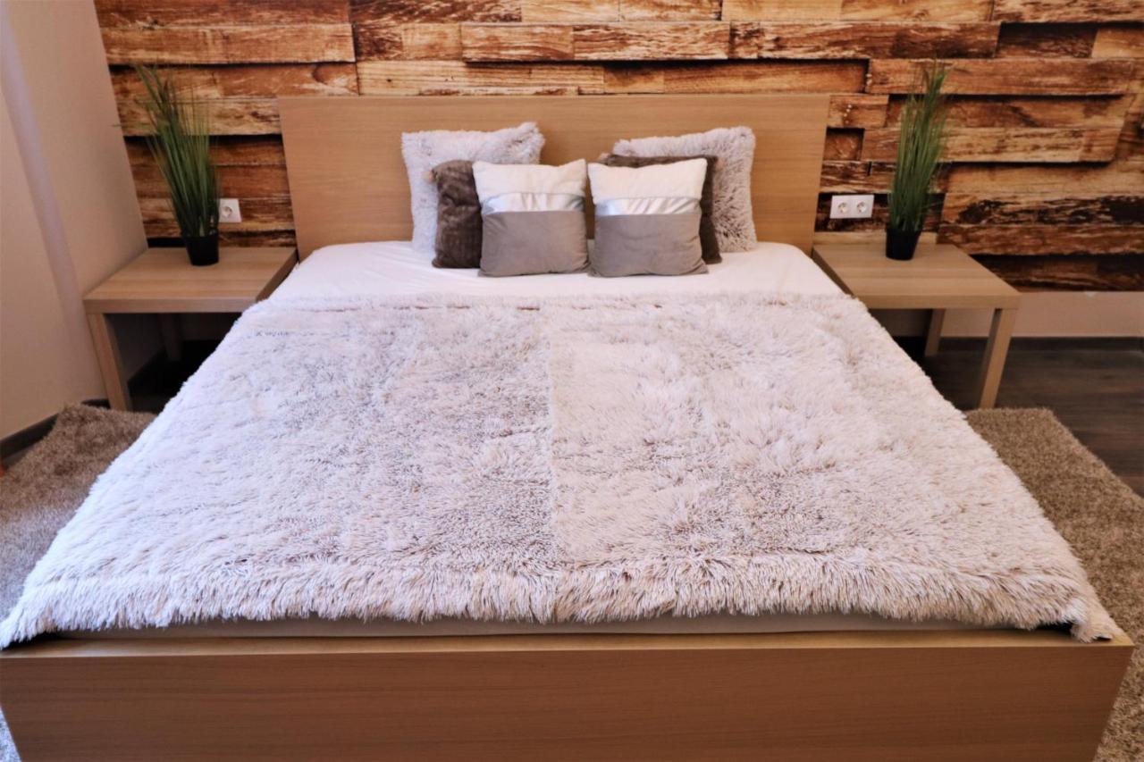 King Charles Residences Apartman